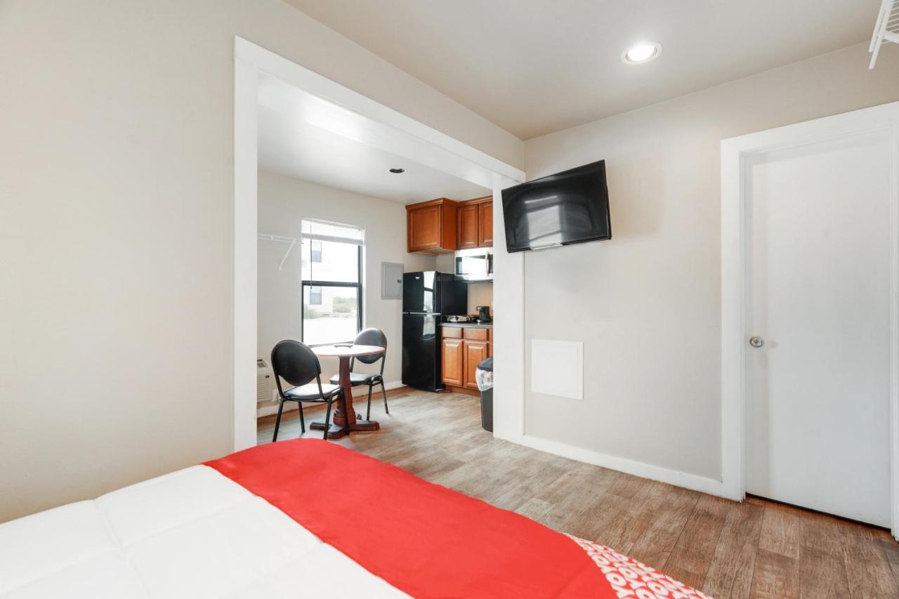 The Resource Inn -Big Lake Tx エクステリア 写真