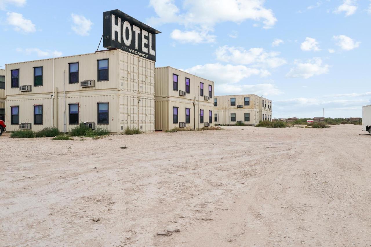 The Resource Inn -Big Lake Tx エクステリア 写真